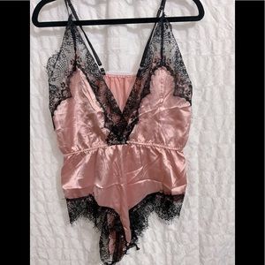 Women’s Pink Lingerie Set